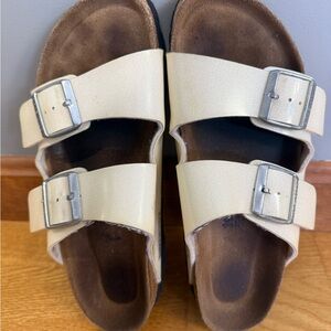 Birkenstock Cream Glitter Sandals with Silver Buckles